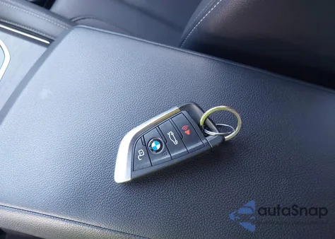 2022 BMW M440I Gran Coupe xDrive z USA, uszkodzony, nr VIN WBA13AW00NFM16205